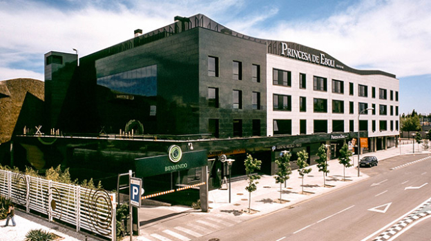 picture of Hotels / Restaurants and New Build 